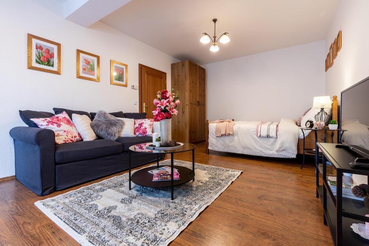 Apartman Dream V Mikulove - Jine Ubytovani Lednice Διαμέρισμα Εξωτερικό φωτογραφία